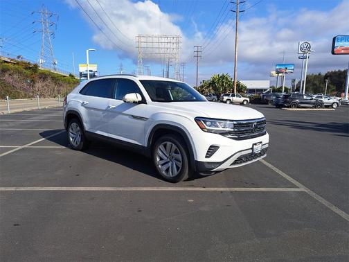 2021 Volkswagen Atlas Cross Sport 2.0T SE w/Technology