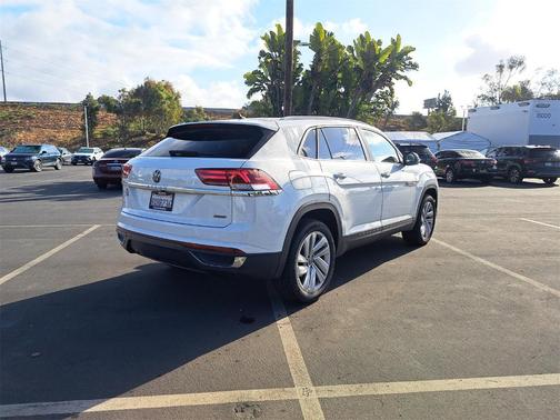 2021 Volkswagen Atlas Cross Sport 2.0T SE w/Technology