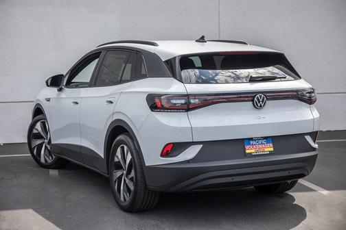 2025 Volkswagen ID.4 Pro