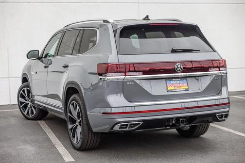 2025 Volkswagen Atlas 2.0T SEL Premium R-Line