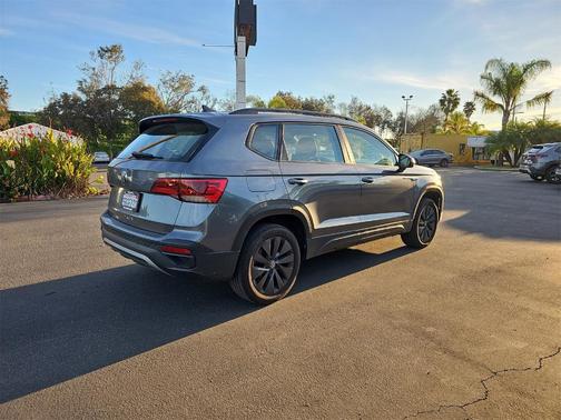 2022 Volkswagen Taos 1.5T S