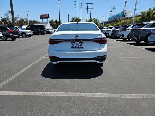 Pure White 2026 Volkswagen Jetta 1.5T S