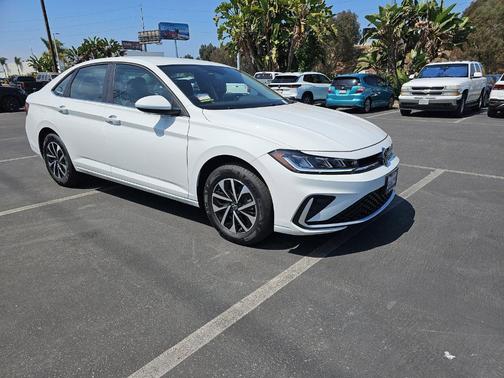 Pure White 2026 Volkswagen Jetta 1.5T S