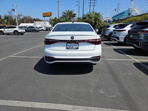 Pure White 2026 Volkswagen Jetta 1.5T S