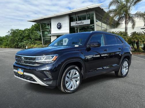 2022 Volkswagen Atlas Cross Sport 2.0T SE w/Technology