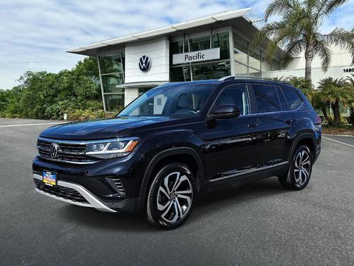 Deep Black Pearl Effect 2022 Volkswagen Atlas 3.6L SEL