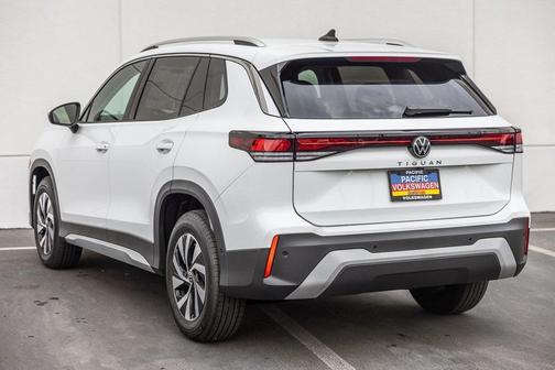 2025 Volkswagen Tiguan 2.0T S