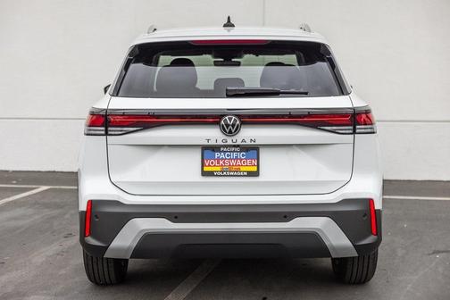 2025 Volkswagen Tiguan 2.0T S
