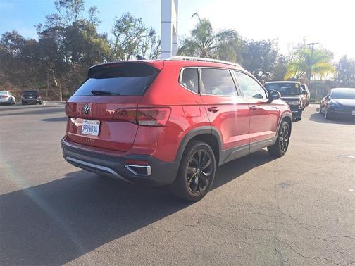 2023 Volkswagen Taos 1.5T SE