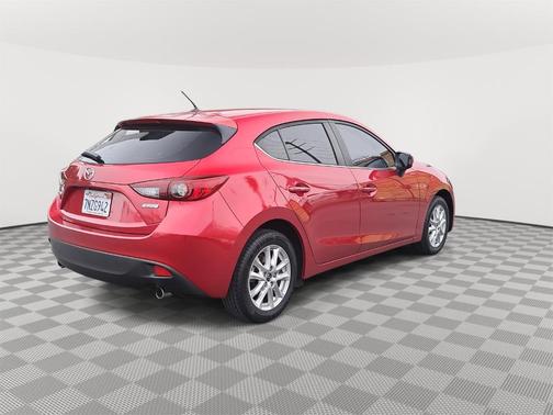 2016 Mazda Mazda3 i Touring