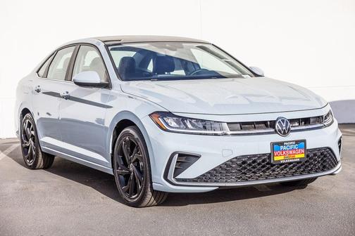 Gray 2026 Volkswagen Jetta 1.5T SE
