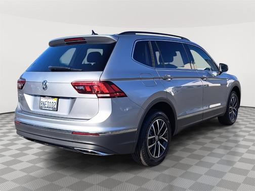 2020 Volkswagen Tiguan 2.0T SE