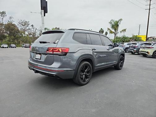 2023 Volkswagen Atlas 3.6 V6 SEL R-Line Black