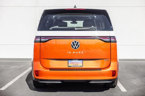 Energetic Orange W/White Upper 2025 Volkswagen ID. Buzz Pro S Plus