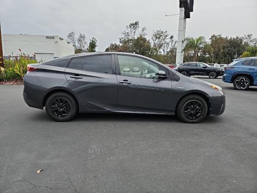 2016 Toyota Prius Two