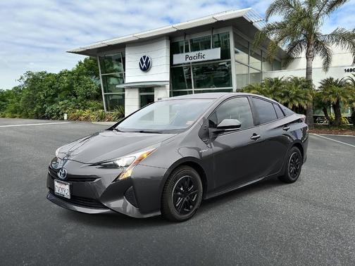 2016 Toyota Prius Two