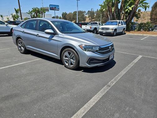 Pyrite Silver Metallic 2024 Volkswagen Jetta 1.5T SE