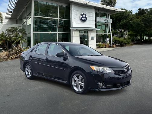 2013 Toyota Camry SE