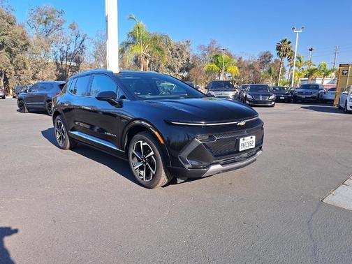 2024 Chevrolet Equinox EV LT