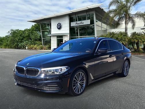 2019 BMW 540 i