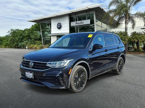 2022 Volkswagen Tiguan 2.0T SE R-Line Black