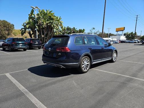 2017 Volkswagen Golf Alltrack TSI SE