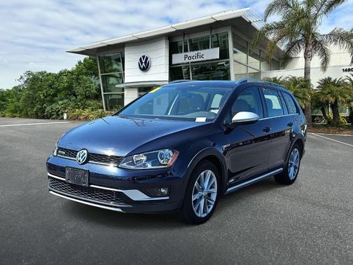 2017 Volkswagen Golf Alltrack TSI SE