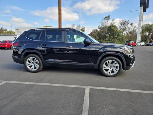2023 Volkswagen Atlas 3.6L SE w/Technology