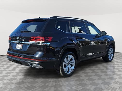 2023 Volkswagen Atlas 3.6L SE w/Technology