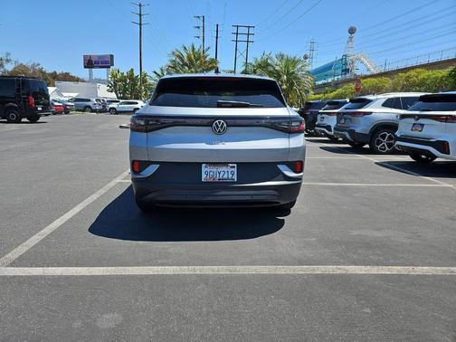Silver Mist 2023 Volkswagen ID.4 Pro