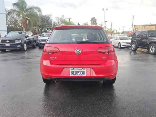 2017 Volkswagen Golf TSI SEL 4-Door