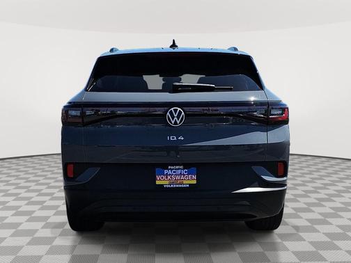 Pure Gray 2023 Volkswagen ID.4 Pro
