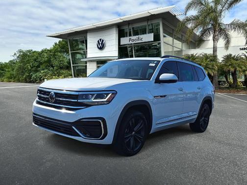 2021 Volkswagen Atlas 3.6 V6 SE w/ Technology R-Line