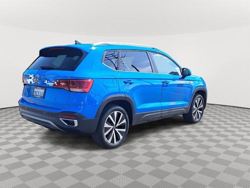 2024 Volkswagen Taos 1.5T SE