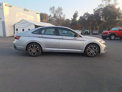 2023 Volkswagen Jetta 1.5T Sport
