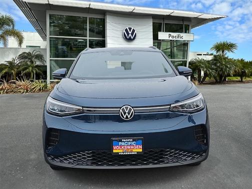 2023 Volkswagen ID.4 Pro