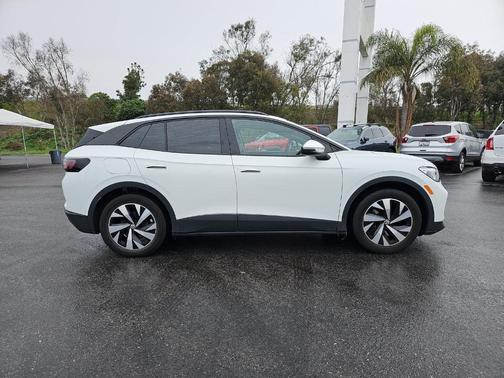 2023 Volkswagen ID.4 Standard