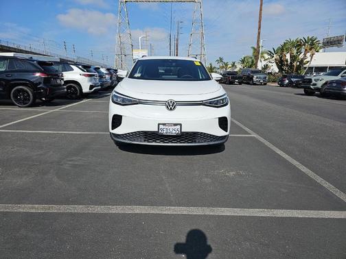 2023 Volkswagen ID.4 Pro