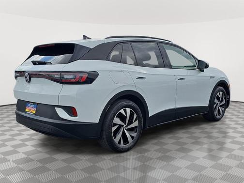Pure White 2023 Volkswagen ID.4 Pro