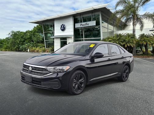 2023 Volkswagen Jetta 1.5T SE