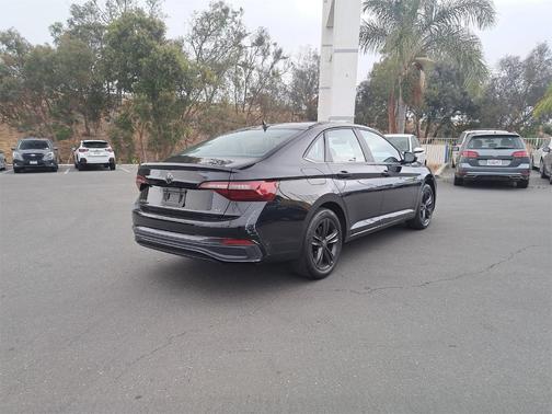 2023 Volkswagen Jetta 1.5T SE