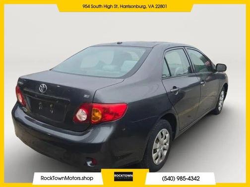 Gray 2010 Toyota Corolla LE