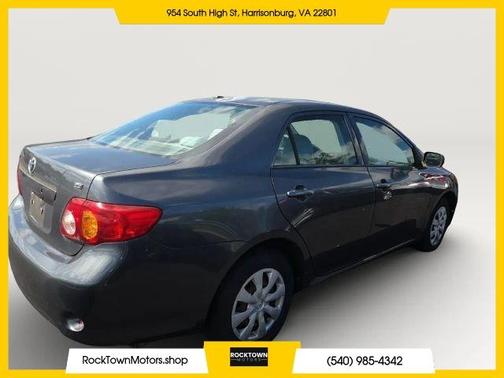 Gray 2010 Toyota Corolla LE