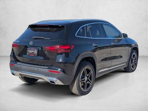Night Black 2026 Mercedes-Benz GLA 250 4MATIC