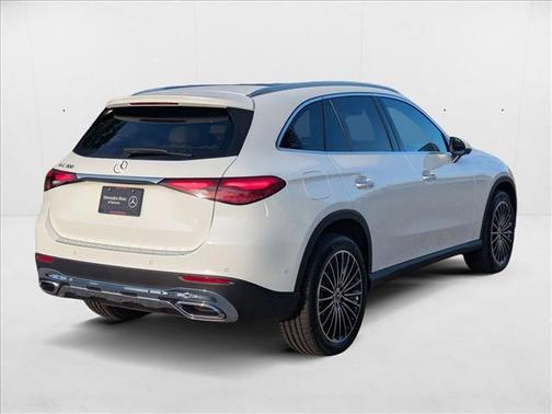 2026 Mercedes-Benz GLC 300 Base