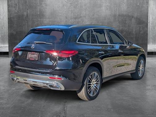 2025 Mercedes-Benz GLC 300 Base