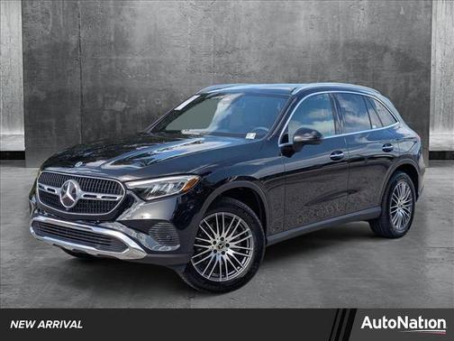 2025 Mercedes-Benz GLC 300 Base