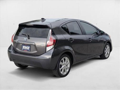 2016 Toyota Prius c Four