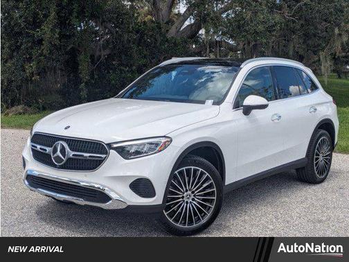 2026 Mercedes-Benz GLC 300 Base