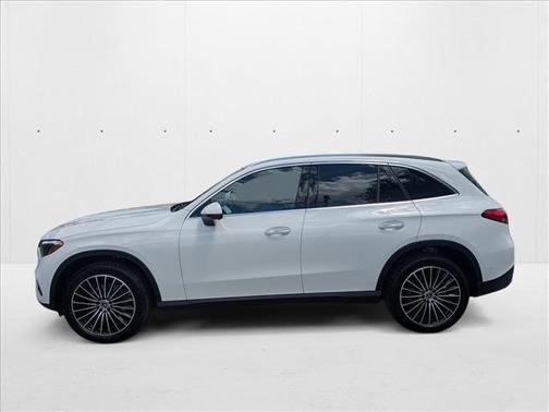 2026 Mercedes-Benz GLC 300 Base